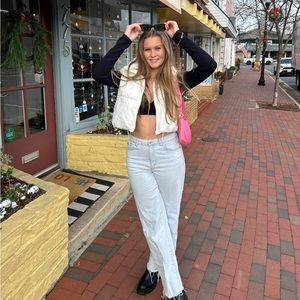 Meet your Posher, Lindsay